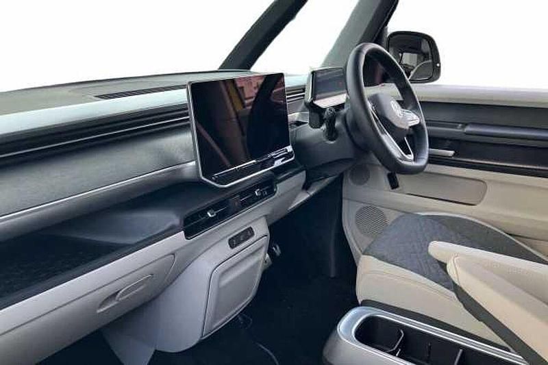 Used VW ID. Buzz 210 kW (286 HP) 2025 MPV