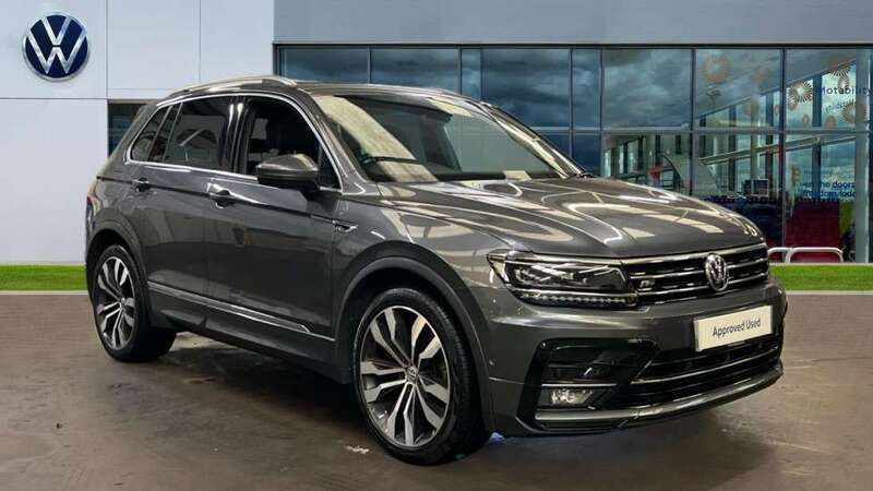 Grey Used 2020 VW Tiguan R-line SUV | £23,402 (Good price) - Image 1/4
