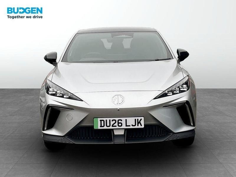 New MG MG4 EV 319 kW (435 HP) 2026 Hatchback