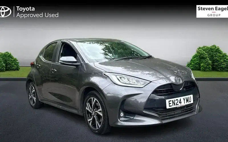 Used Toyota Yaris Design 116 HP (85 kW) 2024 Hatchback