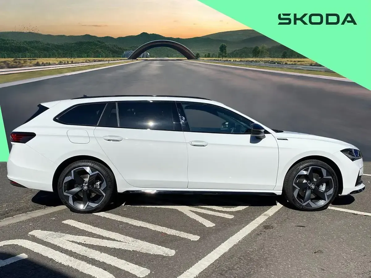 Used Skoda Superb SportLine 200 HP (147 kW) 2026 White Estate