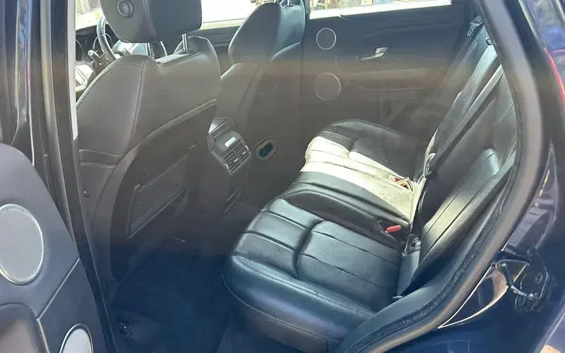 Used Land Rover Range Rover evoque SE 150 HP (110 kW) 2016 Blue SUV