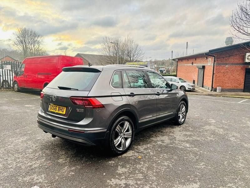 Used VW Tiguan SEL 150 HP (110 kW) 2017 Grey SUV