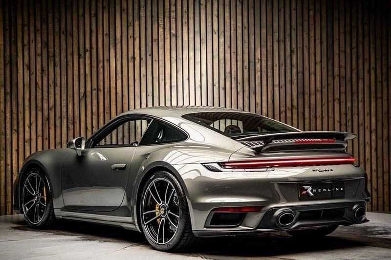 Used Porsche 911 Turbo S 650 HP (478 kW) 2022 Green Coupe