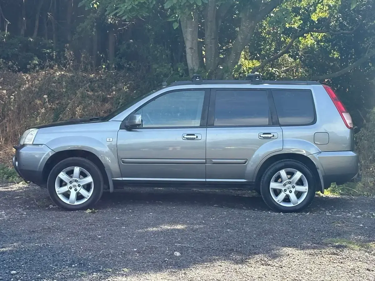 Used Nissan X-Trail 136 HP (100 kW) 2007 Grey SUV