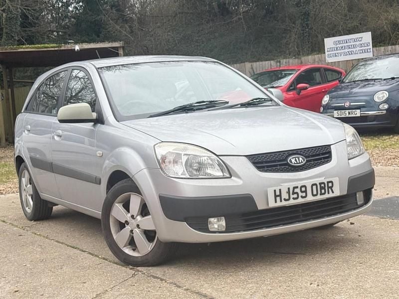 Used Kia Rio 2009 Silver Hatchback