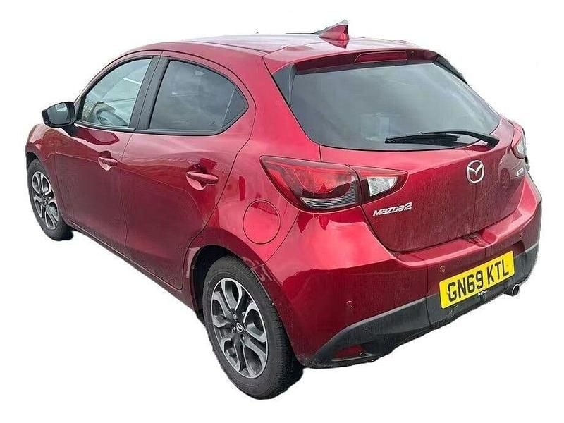 Used Mazda 2 Inclusive 90 HP (66 kW) 2019 Red Hatchback