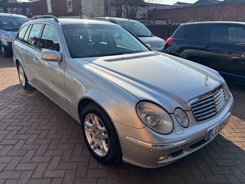 Silver Used 2003 Mercedes E270 Elegance Estate | £2,295 - Image 1/4