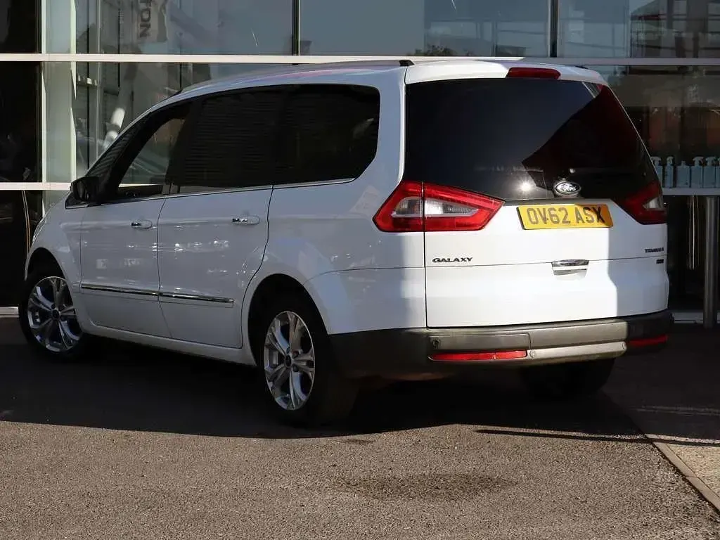 Begagnad Ford Galaxy Titanium X 2012 Vit Minibuss