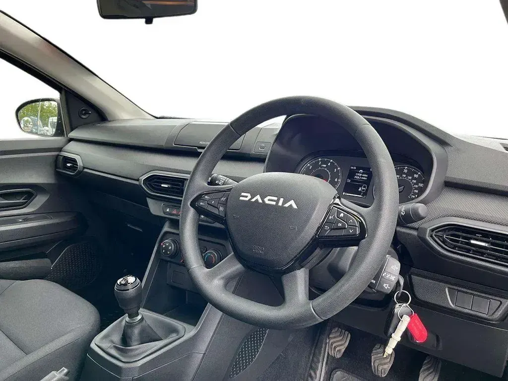 Used Dacia Sandero Essentiel 90 HP (66 kW) 2023 Grey Hatchback
