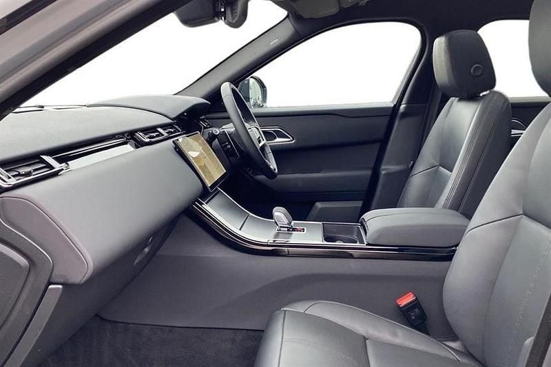 Used Land Rover Range Rover Velar SE Dynamic 204 HP (150 kW) 2023 Silver SUV