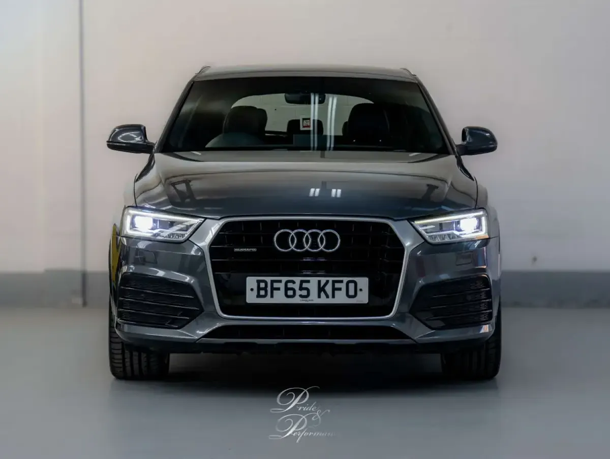Second-hand Audi Q3 S-line plus 2015 Gri SUV