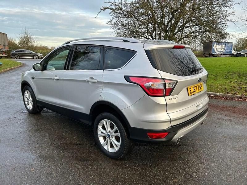 Used Ford Kuga Titanium 120 HP (88 kW) 2017 Silver SUV