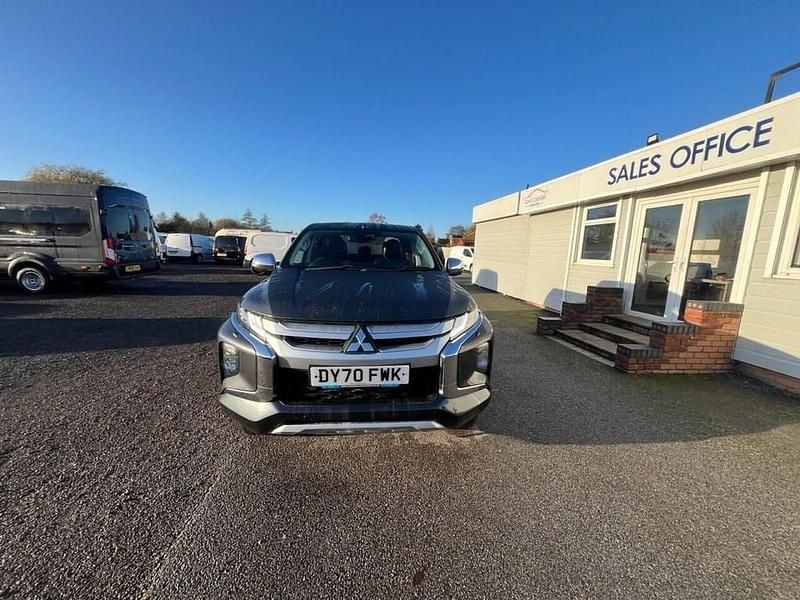 Used Mitsubishi L200 2020 Grey Pickup
