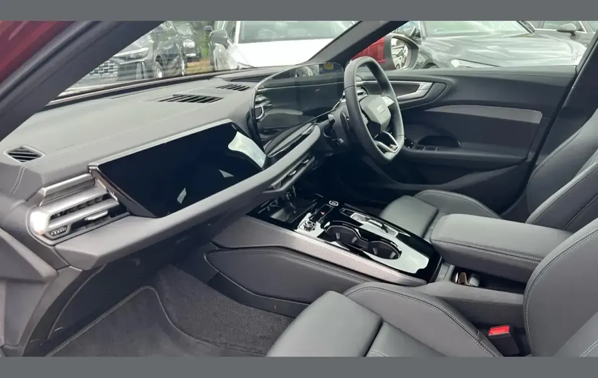 Used Audi A5 S-Line 200 HP (147 kW) 2025 Red Sedan