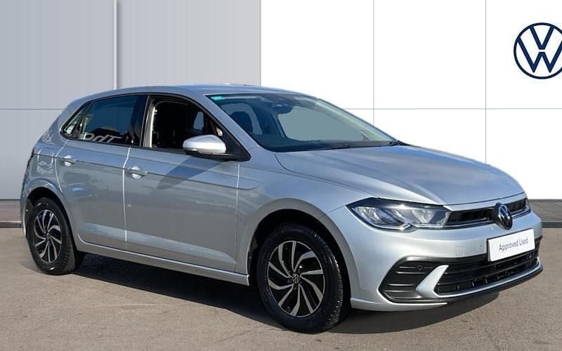 Used 2025 VW Polo Life Hatchback | £13,218 (Super price) - Image 1/4