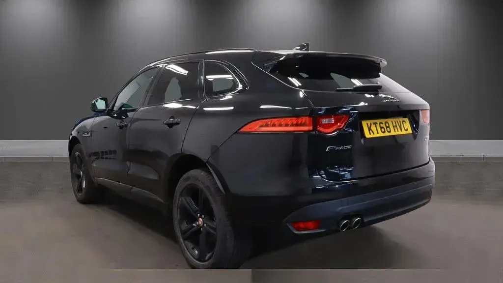 Used Jaguar F-Pace R-Sport 180 HP (132 kW) 2019 Black SUV