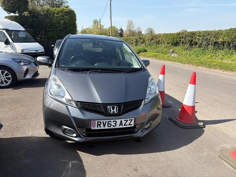 Used Honda Jazz EX 99 HP (72 kW) 2013 Grey Hatchback