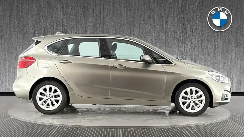 Used BMW 218 Active Tourer Luxury Line 134 HP (98 kW) 2015 Silver MPV