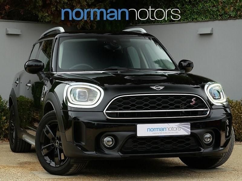 Black Used 2020 Mini Cooper S Countryman Classic SUV | £20,995 (A bit pricey) - Image 1/3
