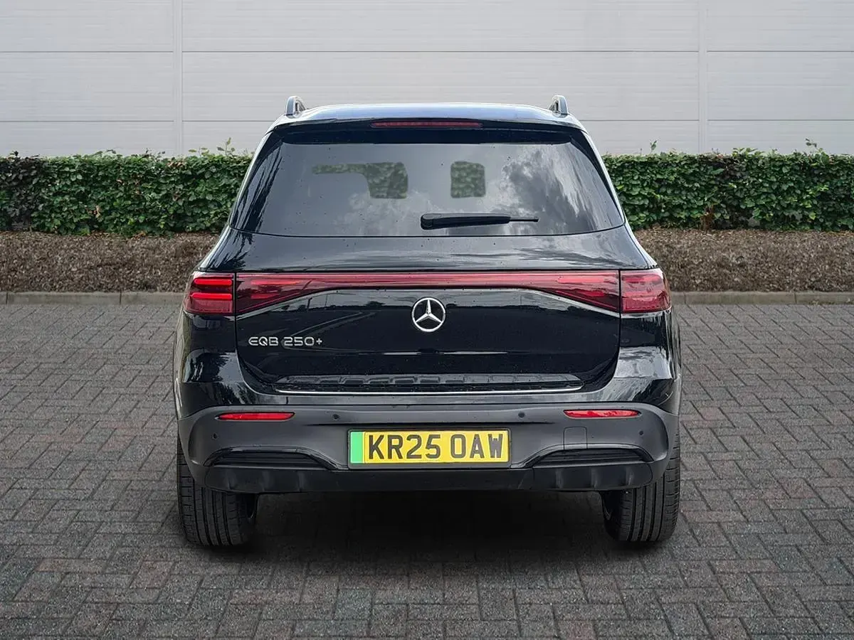 Used Mercedes EQB250+ Urban 139 kW (190 HP) 2025 Black SUV