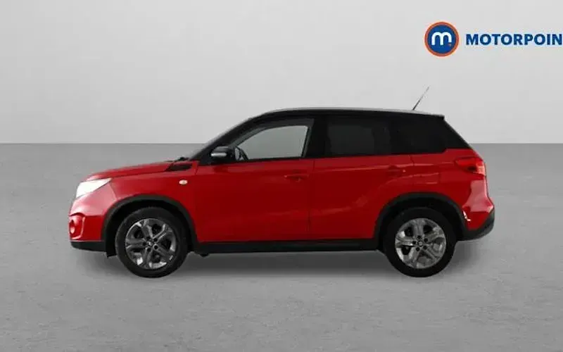 Used Suzuki Vitara SZ-T 120 HP (88 kW) 2018 Red/black SUV