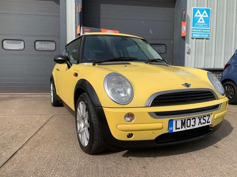 Used Mini ONE Hatch 2003 Yellow Hatchback