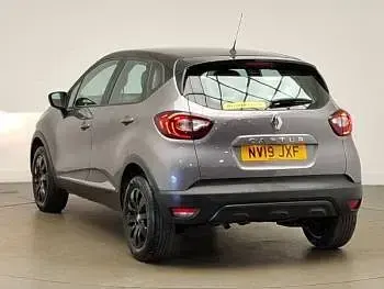 Second-hand Renault Captur Play 90 CP (66 kW) 2019 Gri SUV