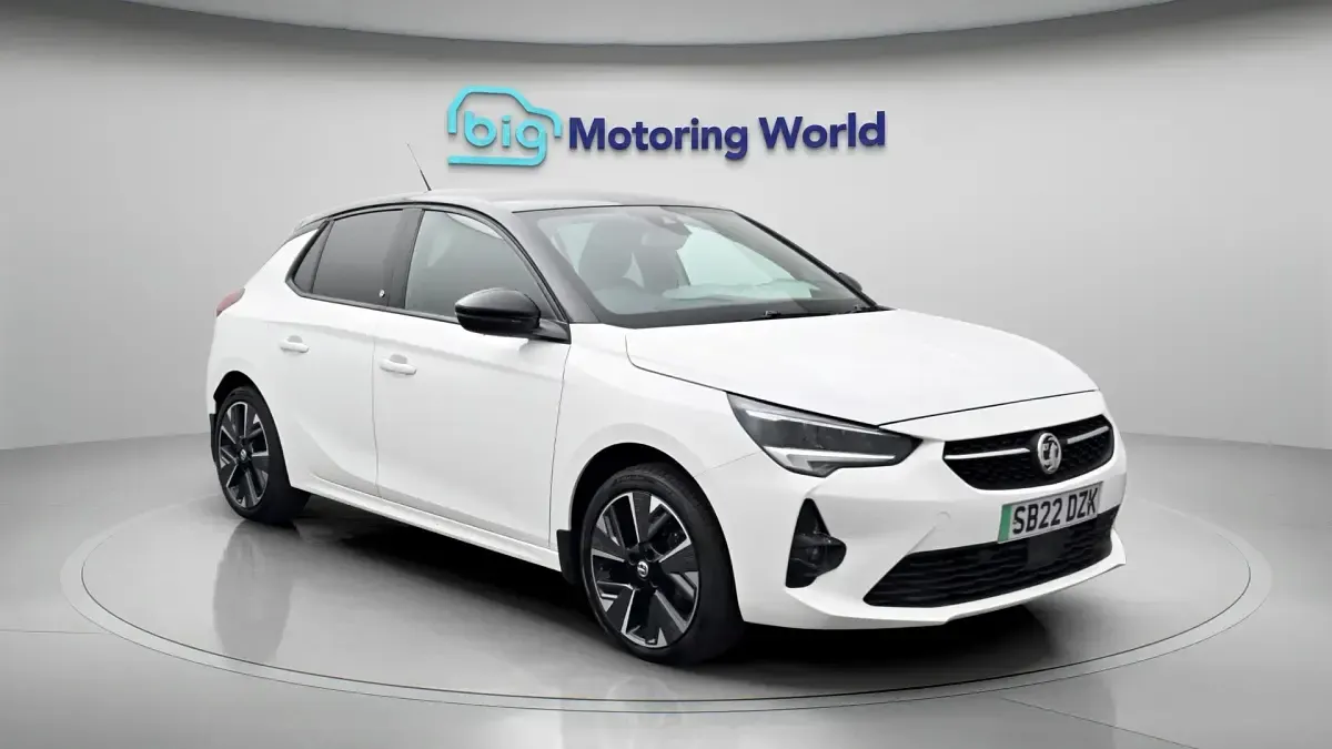 Used Vauxhall Corsa-e SRi 100 kW (136 HP) 2022 Hatchback