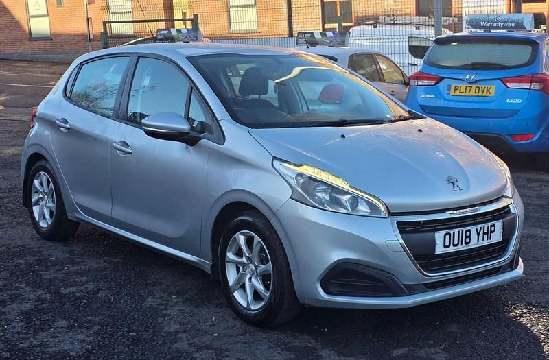Silver Used 2018 Peugeot 208 Active Hatchback | £5,295 (Fair price) - Image 1/4