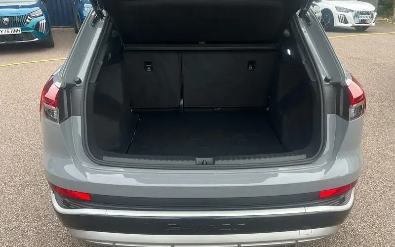Used Audi Q4 e-tron S-Line 125 kW (170 HP) 2022 SUV