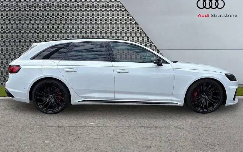 Used Audi RS4 450 HP (330 kW) 2024 Estate