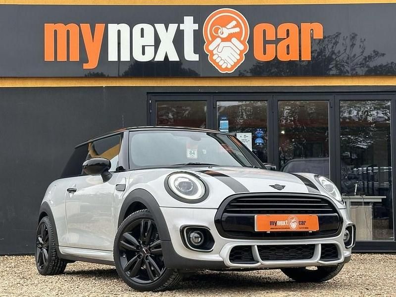 Silver Used 2020 Mini Cooper Hatch Hatchback | £16,945 (Fair price) - Image 1/4