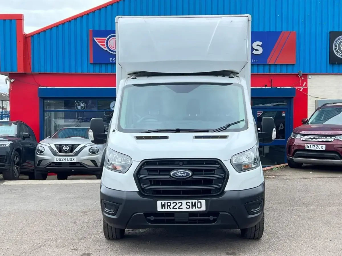 Usado Ford Transit 130 CV (95 kW) 2022 Blanco Descapotable