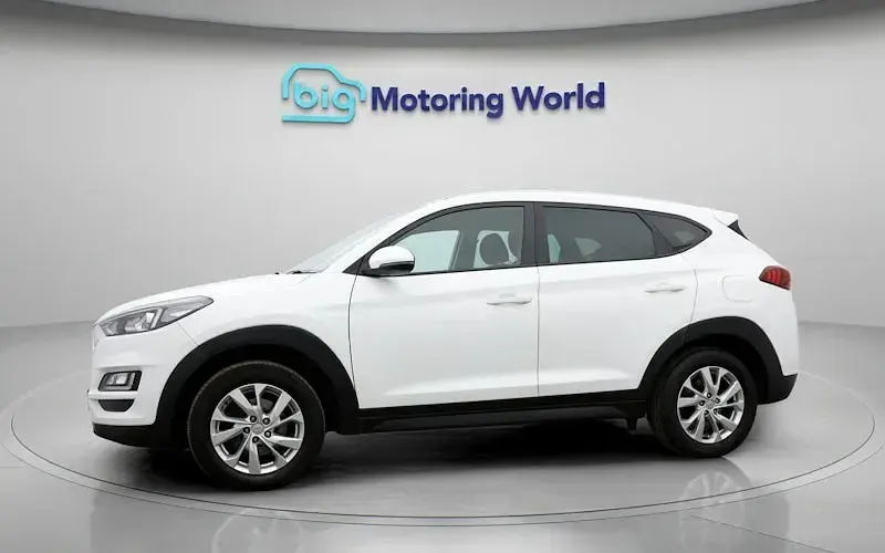 Usado Hyundai Tucson SE 132 HP (97 kW) 2020 SUV