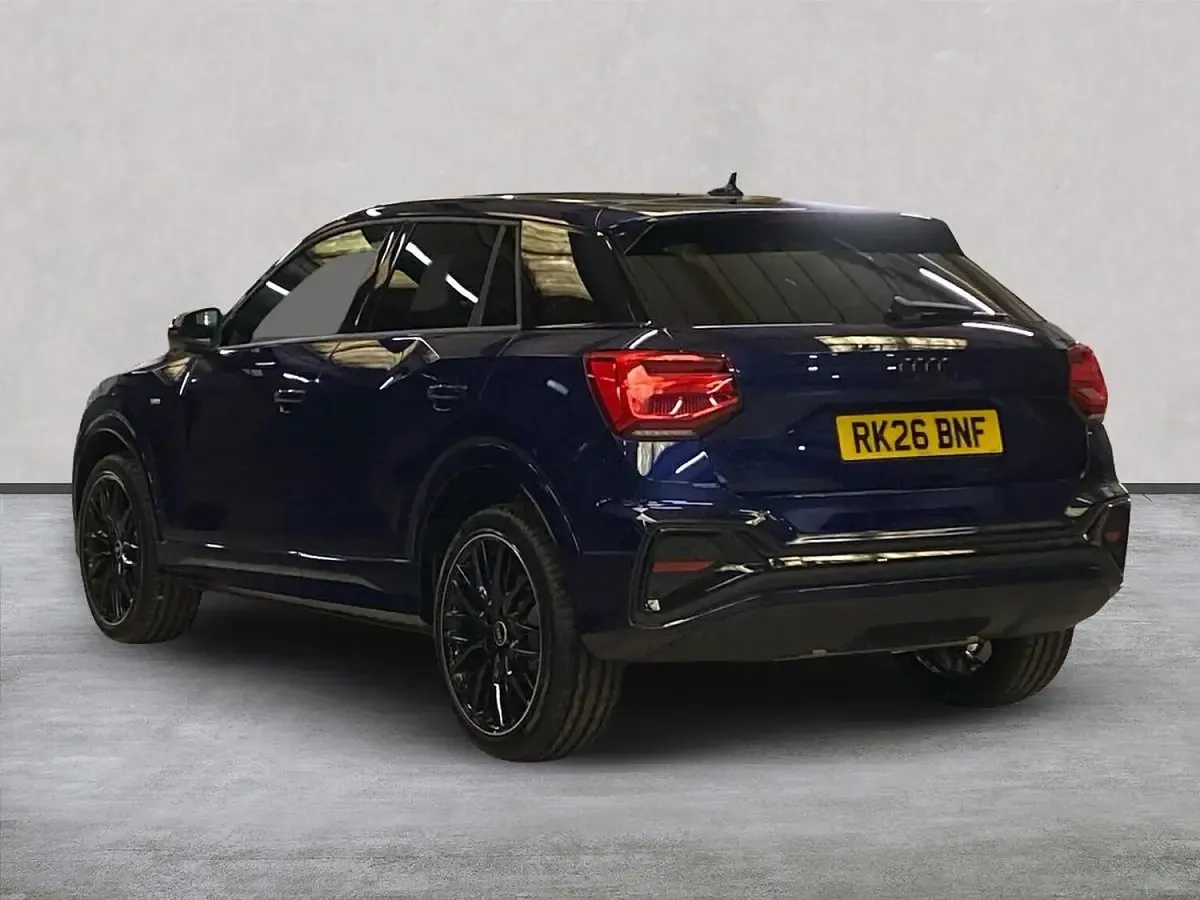 Used Audi Q2 Black Edition 150 HP (110 kW) 2026 Blue SUV