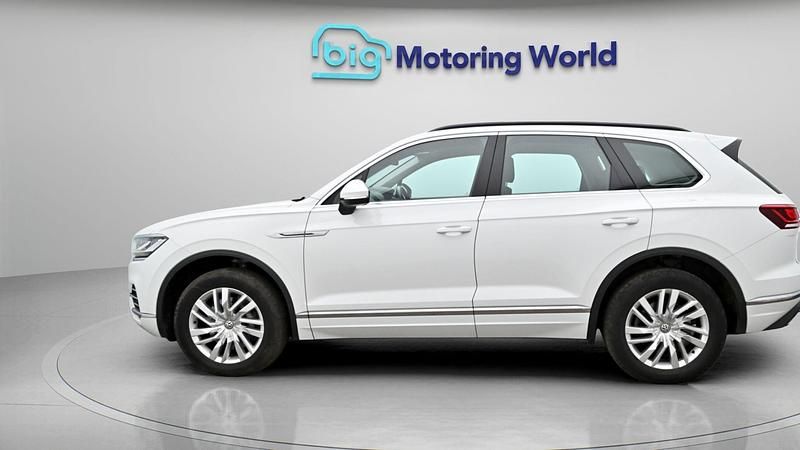Used VW Touareg SEL 340 HP (250 kW) 2020 White SUV