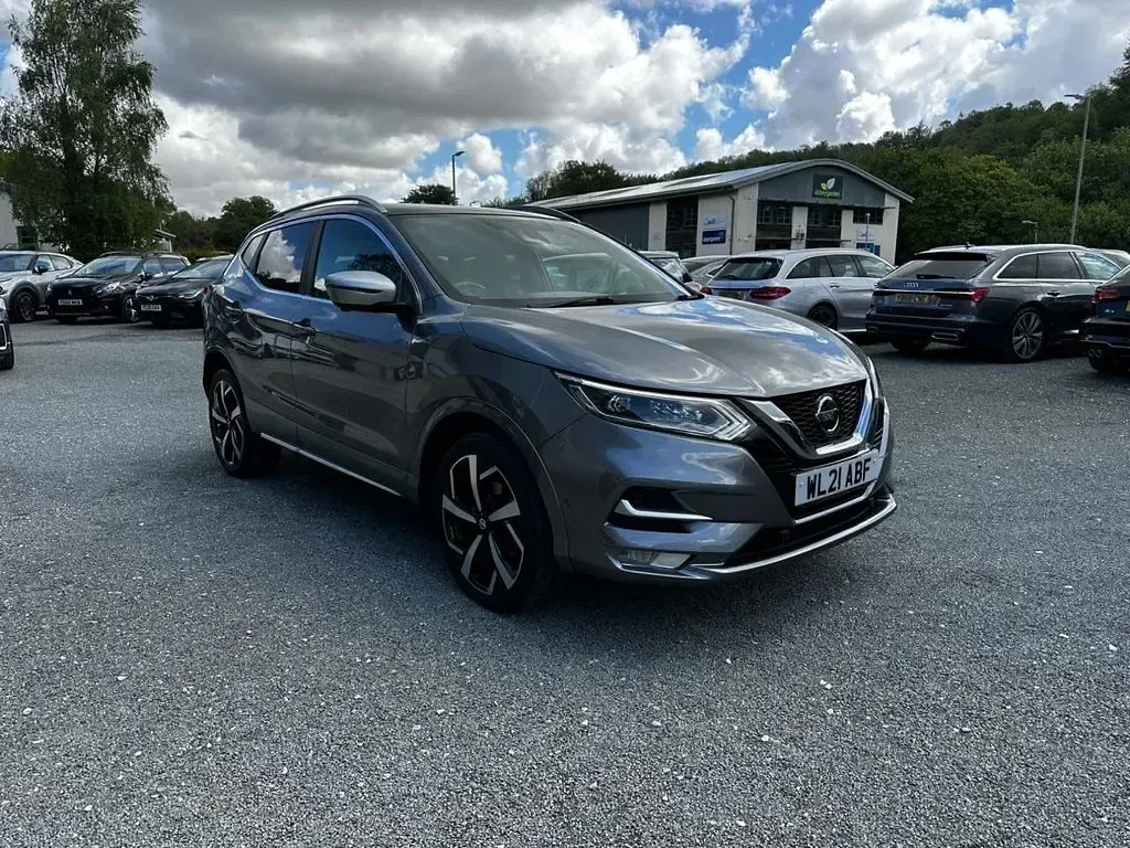 Used Nissan Qashqai Tekna+ 150 HP (110 kW) 2021 Grey SUV