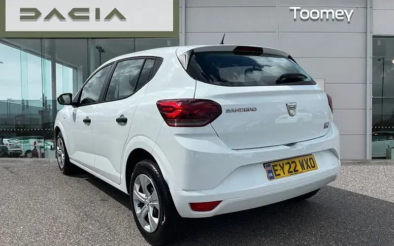 Usado Dacia Sandero Essentiel 101 CV (74 kW) 2022 Blanco Utilitario