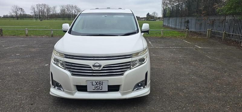 Used Nissan Elgrand 2022 White MPV