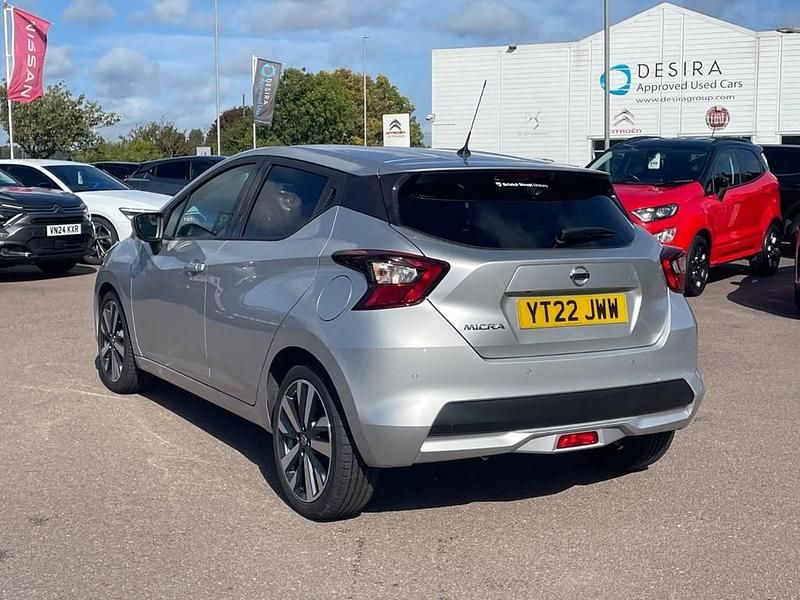 Usado Nissan Micra Tekna 2022 Prateado Citadino