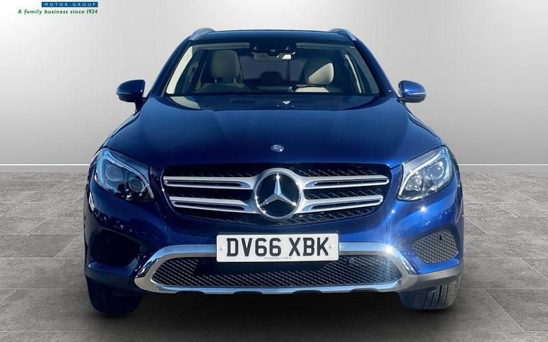 Usado Mercedes GLC250 Premium Plus 204 HP (150 kW) 2019 Carrinha