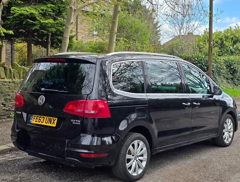 Used VW Sharan SEL 177 HP (130 kW) 2013 Black MPV