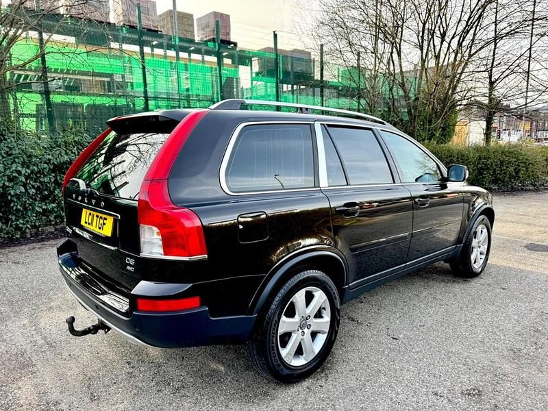 Used Volvo XC90 SE 2011 Black SUV