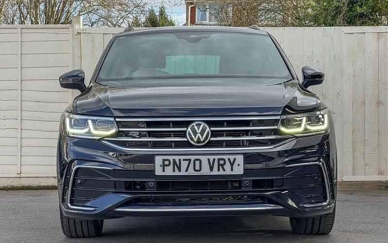 Used VW Tiguan R-line 150 HP (110 kW) 2023 SUV