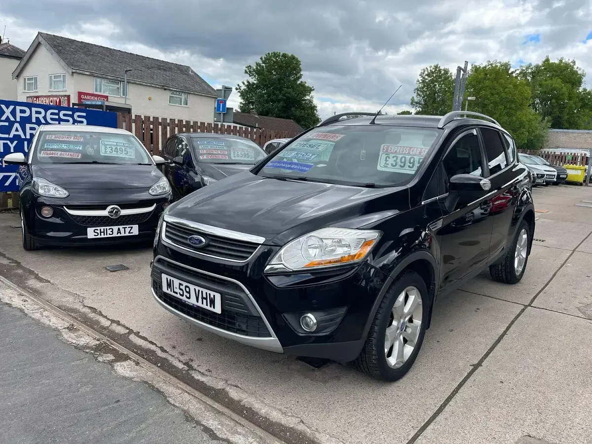 Used Ford Kuga Zetec 136 HP (100 kW) 2009 Black SUV