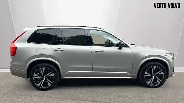Used Volvo XC90 Plus 455 HP (334 kW) 2024 Silver SUV