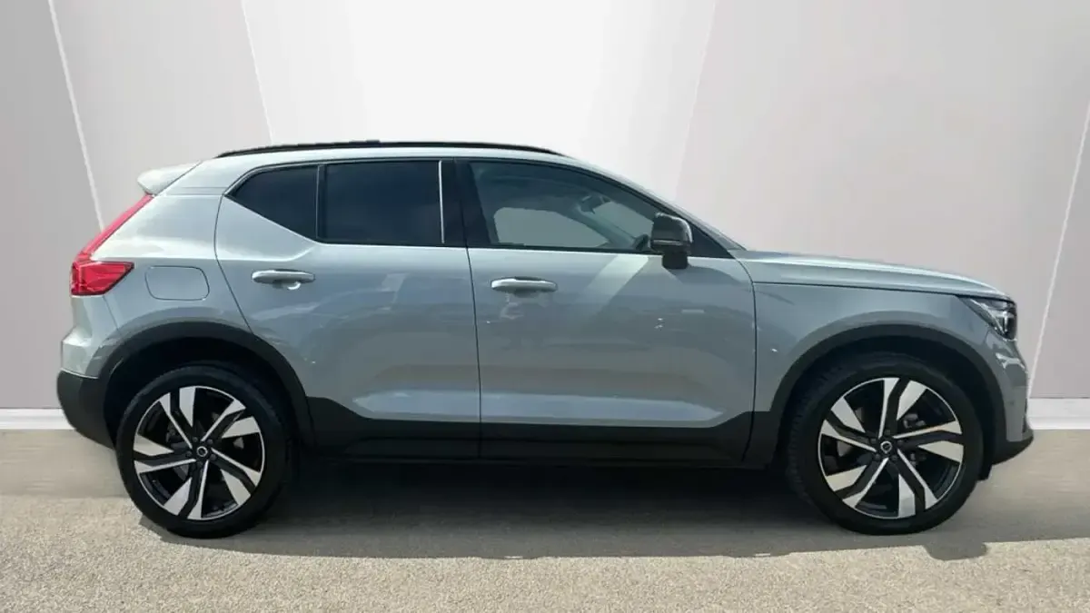 Used Volvo XC40 Ultra 161 HP (118 kW) 2026 SUV