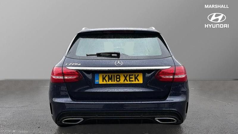 Używany Mercedes C220 AMG line 170 KM (125 kW) 2018 Niebieski Kombi