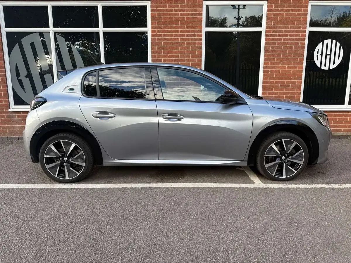 Used Peugeot e-208 Premium 100 kW (136 HP) 2021 Grey Hatchback